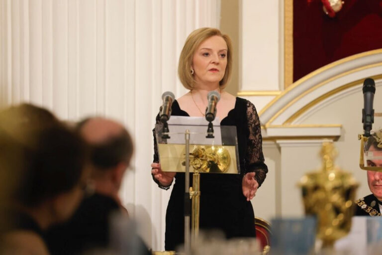 “Геополітика повертається… Ми не можемо бути самовдоволеними – доля України висить на волосині” – Історична промова Міністра закордонних справ Великобританії Ліз Трасс